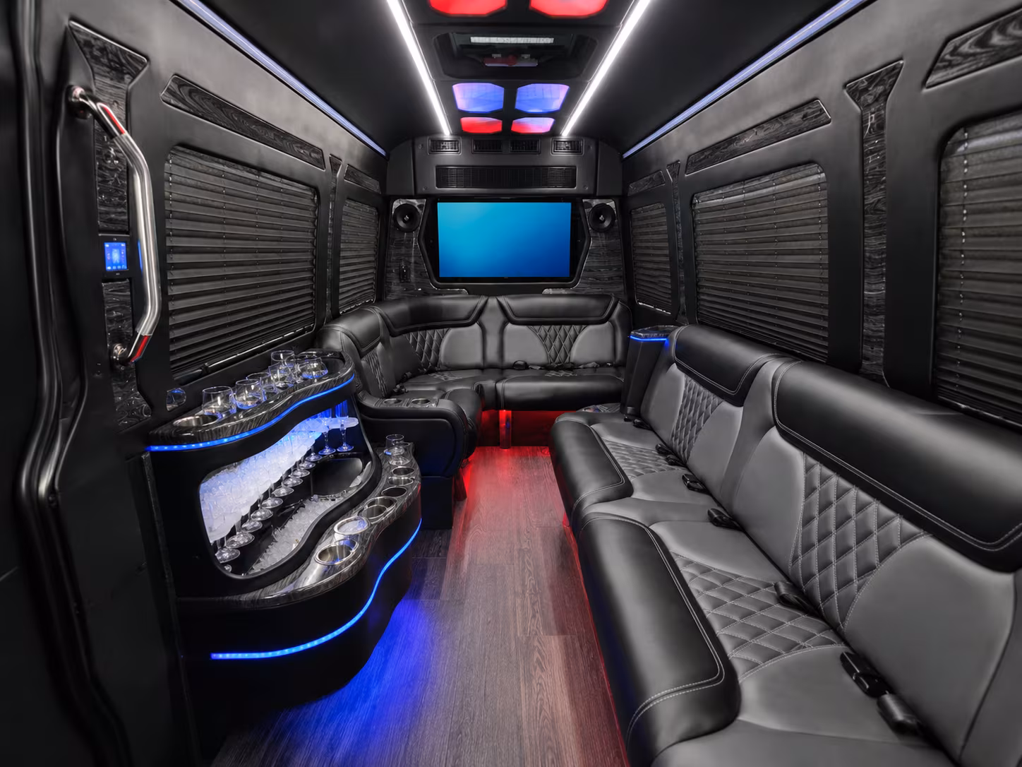 choosing the right bus size for your minnetonka employee shuttle