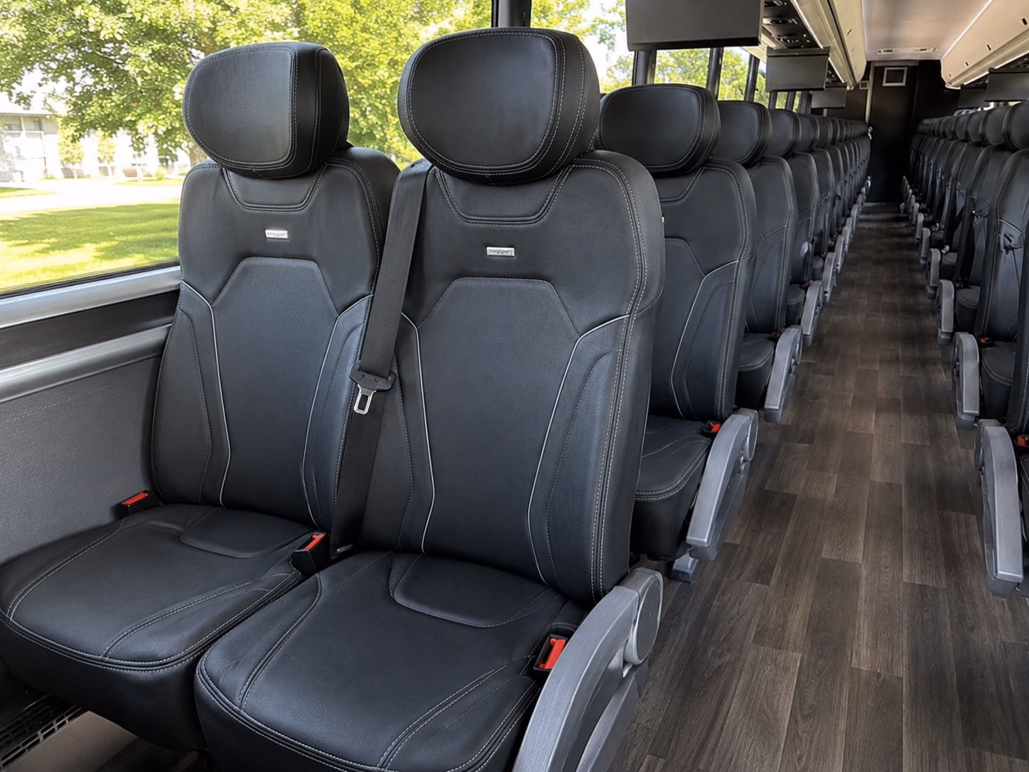how the day of the week changes what a bus costs in minnetonka minnesota